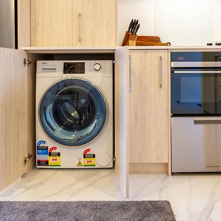 Chic 2-Bed Gem: Trust Arena Proximity - West Akl Apartamento Auckland Exterior foto