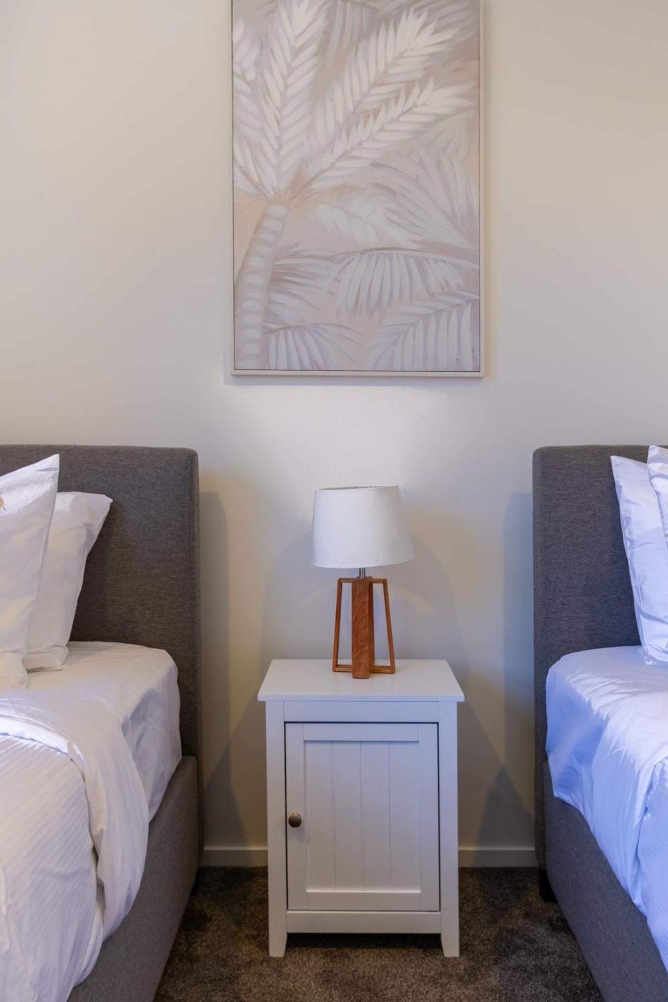 Chic 2-Bed Gem: Trust Arena Proximity - West Akl Apartamento Auckland Exterior foto